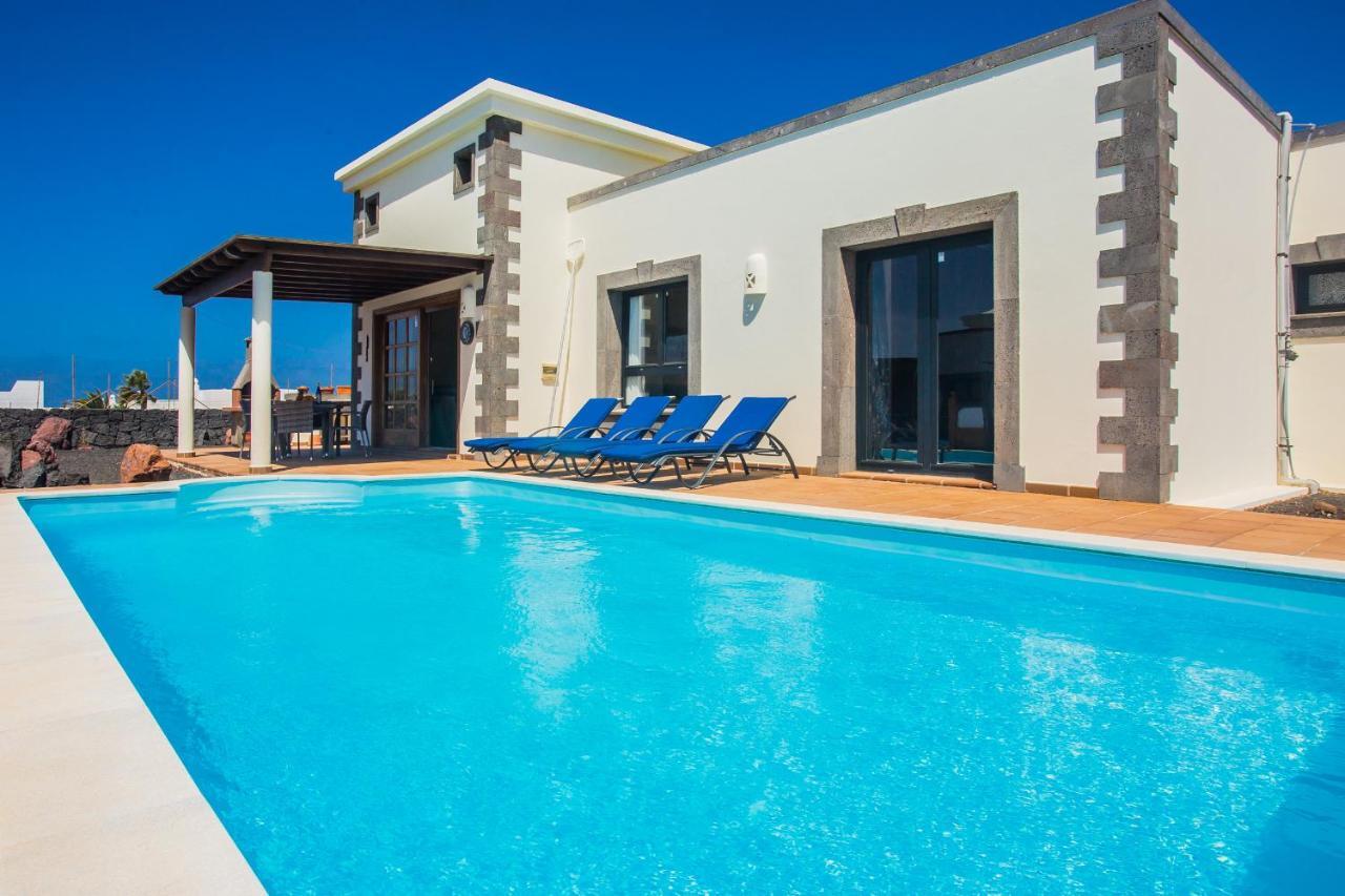 Villa Eleonor Playa Blanca  Esterno foto