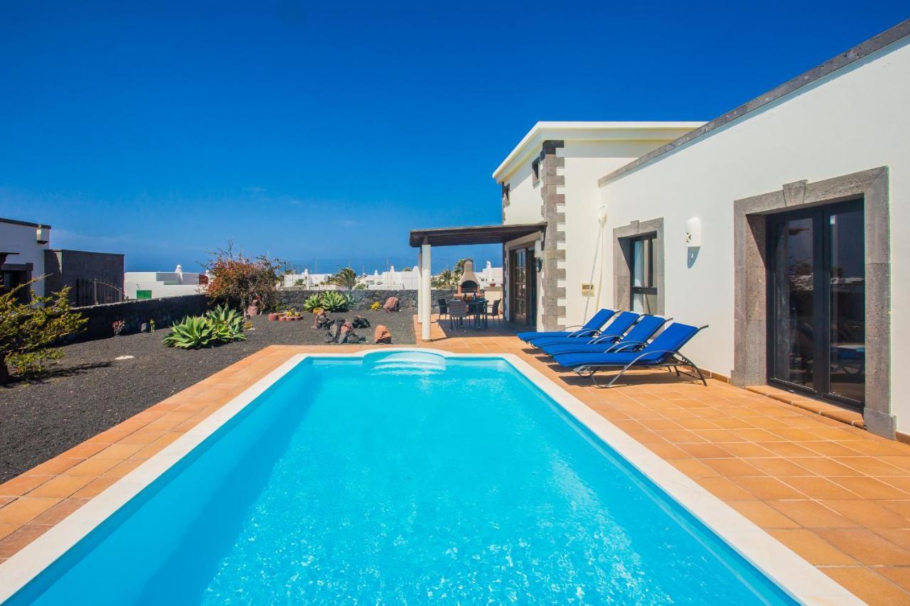 Villa Eleonor Playa Blanca  Esterno foto